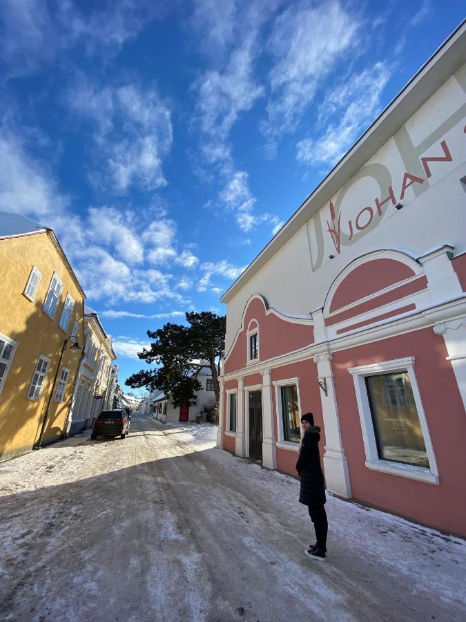 Johan Suites & Spa Куресааре Екстериор снимка